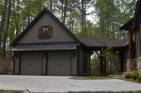 Good House With Detached Garage And Breezeway — Awesome Detached