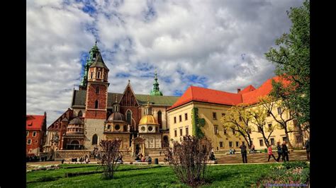 Play kraków to jedyna taka w polsce platforma vod pełna miejskiej kultury. Kraków - Wawel - YouTube