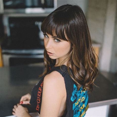 Riley Reid Gets Cheeky On Instagram For Th Birthday Does This Mean