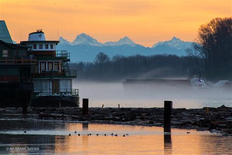 Foggy Fraser Sunrise ~ Vancouver Bc Early Morning Fog Ove Flickr