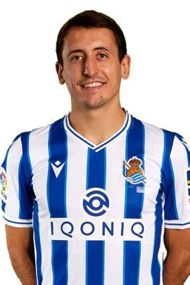 Oyarzabal made a timely return against rivals athletic club on december 31, 2020. Oyarzabal, Eibar par la voie royale - Espagne