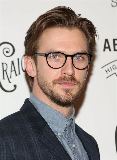 He Also Looks Really Good In Glasses By The Way Dan Stevens Hot