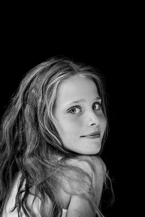 Portretten Zwart Wit Natasja Nienhuis Fotografie Groningen Kinderportret Fotografie Portret