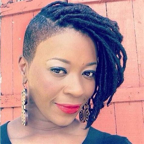 Also, it's a perfect choice for women who love mohawk style, but don't won't to shave off the sides. 38 Creative Short Faux Locs That Will Protect Your Hair