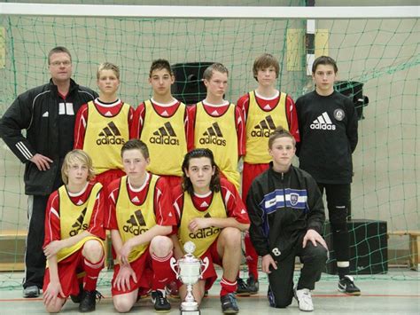 Folgende 23 spieler sind für die fussball weltmeisterschaft 2006 in deutschland nominiert. DFB Auswahl-Team verteidigt Titel « TV Groß Mimmelage von ...