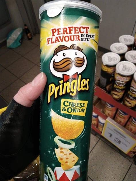 Pringles Cheese And Onion Pringles Pringle Flavors Packaging Snack