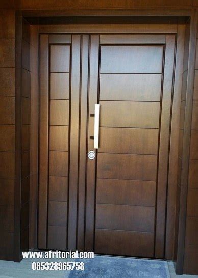 Model daun pintu double mewah kayu jati tpk model daun pintu double mewah kayu jati tpk merupakan produk mebel daun pintu mewah dari furnitire perabot jati jepara dengan spesifikasi. Pintu Utama 2 Daun besar Kecil Atau Asimetris Model Minimalis