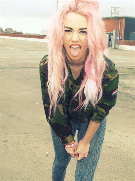 The perfect shade for those with light eyes and pale skin. pink highlights on Tumblr