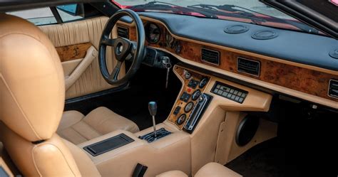 10 Most Insane Sports Car Interiors From The 90s