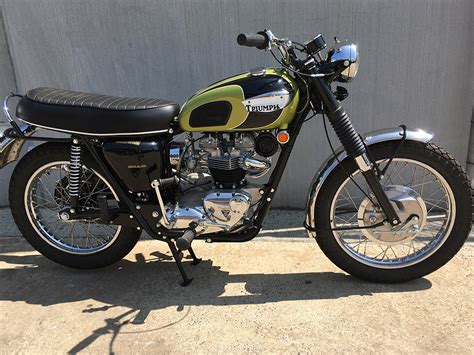 With an enhanced chassis setup, accessible riding position, advanced b. Triumph TR6C - Classic Style Motorcycles