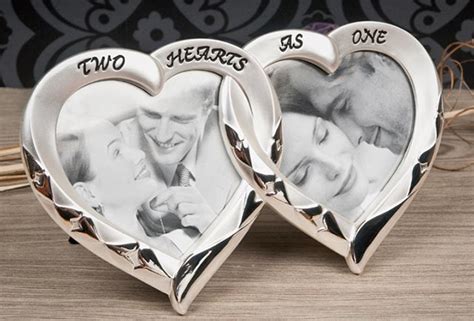 You can choose anniversary gifts for couples from our 1000+ unique gift collection, including flower arrangements, gift hampers, gift combos, chocolates, personalised gifts, plants, home décor items and accessories, etc. Anniversary Gifts for Couples, Wedding Anniversary gifts ...