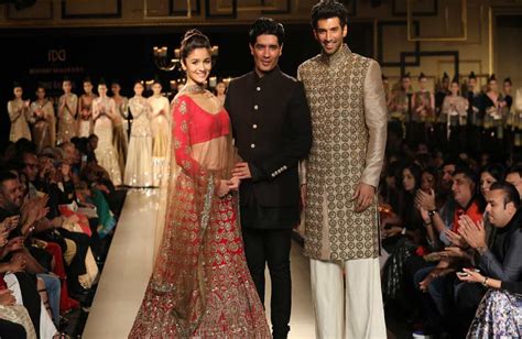 Top 9 Indian Fashion Designers For Best Indian Dresses Gud Story