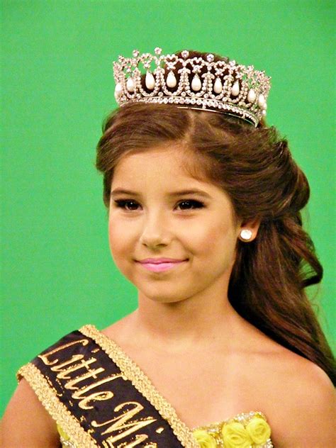 Juliê Rodrigues Juliê Rodrigues Little Miss Universe Mini Miss