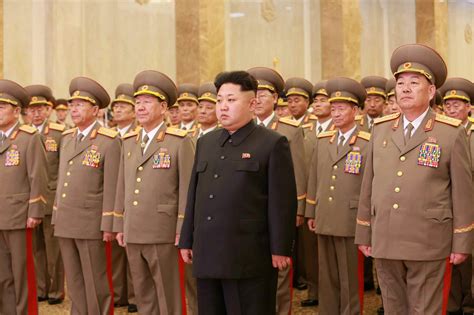Líder Da Coreia Do Norte Pede Que Exército Esteja Preparado Para A Guerra Líder Da Coreia Do