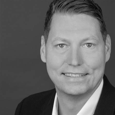 Xxxl lutz bietet kunden ein unschlagbares angebot von über 60.000 verschiedenen entdecken sie die xxxl lutz kinderwelt mit matschküchen für den garten oder einzigartigen holzmöbeln für das. Michael Bockstegen - Gebietsverkaufsleiter - MÖMAX ...