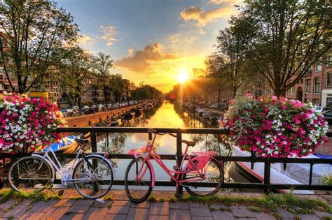 25 Best Things To Do In The Netherlands The Crazy Tourist