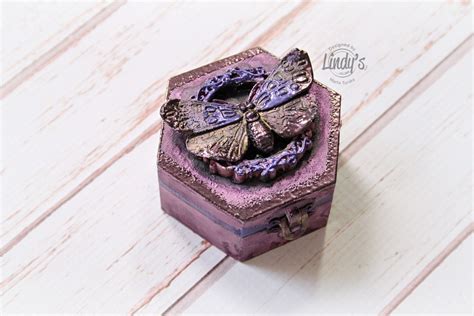 How To Alter A Wooden Box With Marta Lindys Gang