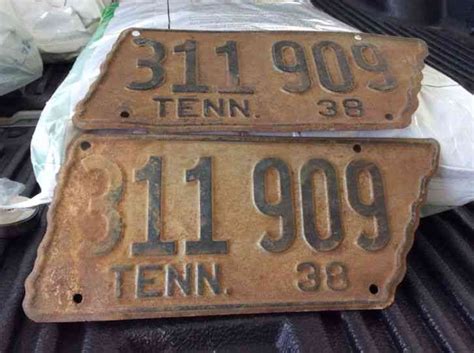 PAIR 1938 Tennessee tenn STATE SHAPED License Plate Tag