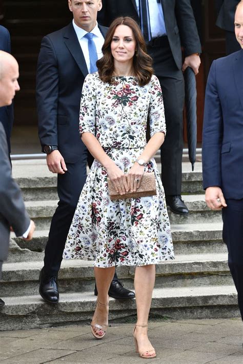 Catherine, duchess of cambridge, is known for being the wife of prince william, duke of cambridge and second in line to the british throne, whom in 2001 kate went on to the university of st. What Kate Middleton wore in 2017 - all of the Duchess of ...