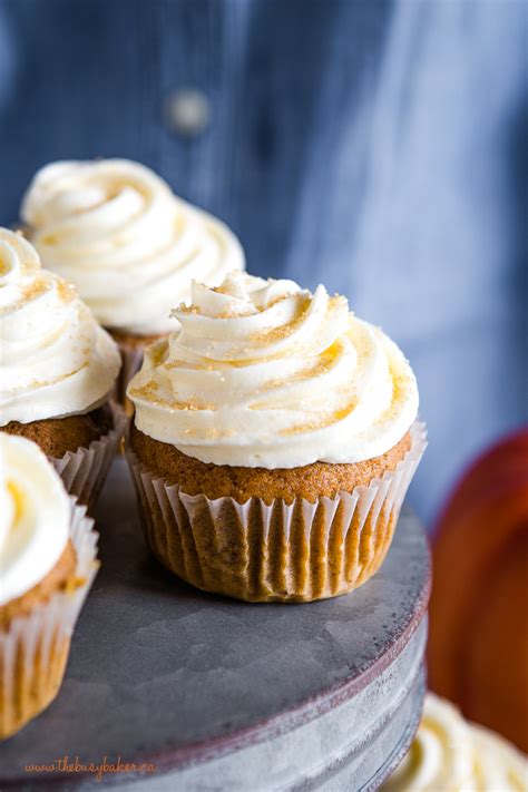 Pumpkin Spice Cupcakes | Easy Cupcakes Recipe - The Busy Baker