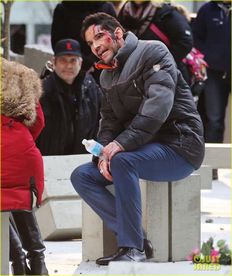 Tom Ellis Is Covered In Blood For Lucifer Fight Scene Photo 3847417