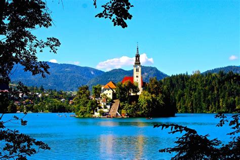 Lake Bled, Slovenia | Beautiful places to visit, Places to visit, Cool places to visit