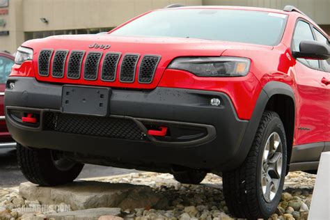 Jeep has an engaging way of reminding you of the company's storied past. 2014 jeep cherokee latitude 3.2 l v6 4wd review ...