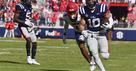 Ole Miss Football Rebels Finally See Signs Of Depth At Wr In Win Over