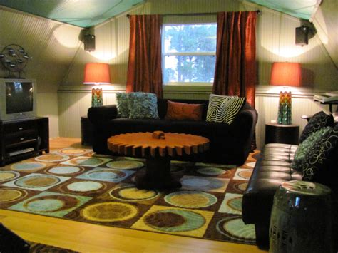 Amazing gallery of interior design and decorating ideas of teen hangout room in bedrooms, dens/libraries/offices, girl's rooms, media. Information About Rate My Space | Questions for HGTV.com ...