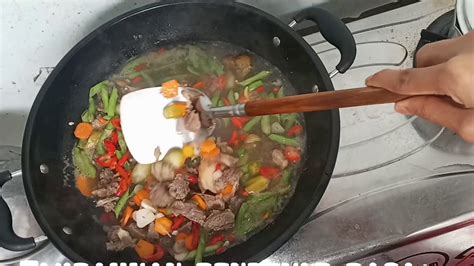 Resep dan cara membuat masakan asem asem dari tetelan dan jeroan daging kambing. #alaanakkost resep asem- asem balungan sapi - YouTube