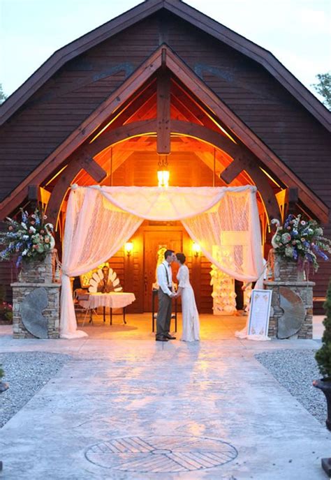 The seed mill barn is a renovated horse barn perfectly situated in a wooded, private setting along a boulder creek. McGuires MIllrace Farm, Murphy Nc | North Carolina ...