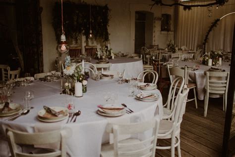 All unsere brautkleider werden rundum nachhaltig und fair hergestellt. Wedding Bouquets, Kwiaty, Dekorationen und Hochzeit ...