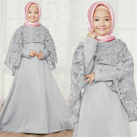 Pria biasanya diperbolehkan untuk bertelanjang dada dalam berbagai tempat umum, seperti di kolam berenang. Model Baju Brokat Anak : Model Baju Gamis Brokat Ibu Dan ...