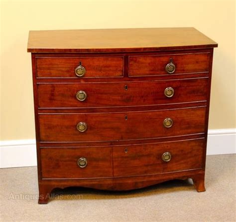 Early 19thc Mahogany Chest Of Drawers Antiques Atlas