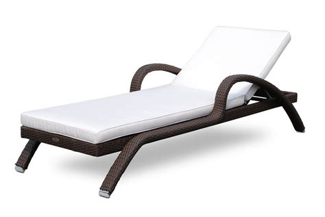 Spend time at home or outdoor to refresh your decor style! Hospitality Rattan Kenya Wicker Chaise Lounge - Wicker ...