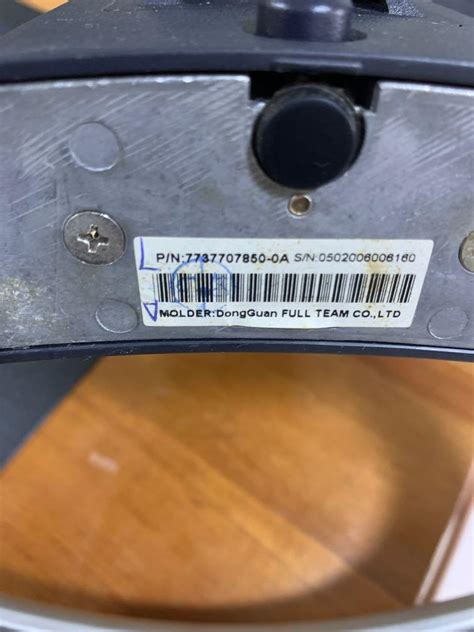 Dell 17 Inch Monitor 1704fptt 1032800 Electronics Computer Parts