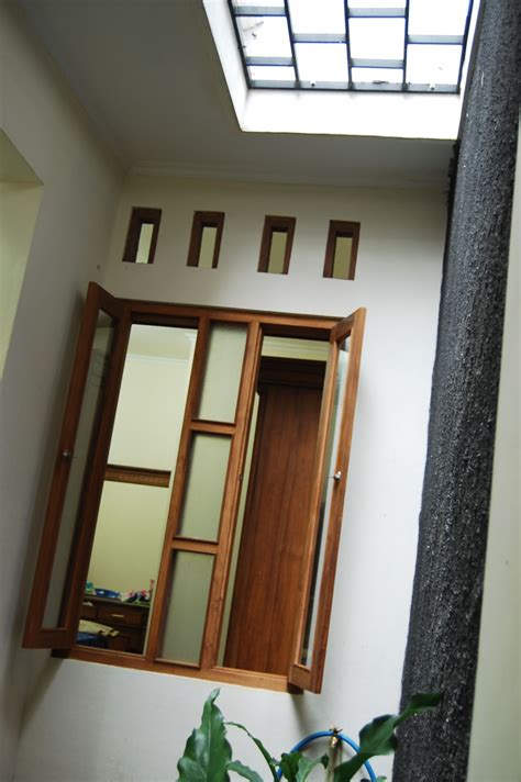Kumpulan 48 model angin rumah terbaru terupdate garuda desain rumah. RUMAH DIJUAL LOKASI STRATEGIS DI JOGJA: DETAIL
