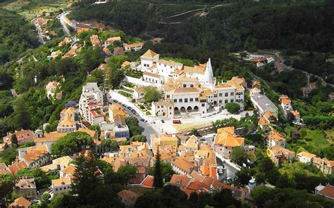 A cantora começou a cantar aos 13 anos e nunca mais parou. Fotos de Sintra - Portugal | Cidades em fotos
