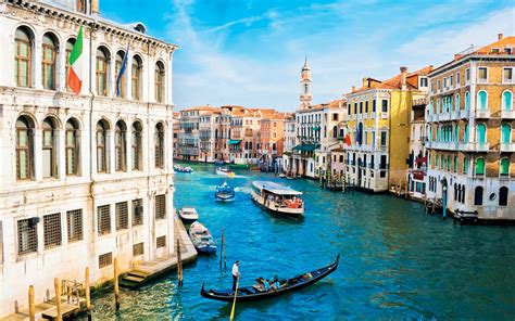 Venice City Streets Of Water Boats Instead Of Cars Gondola Wallpaper