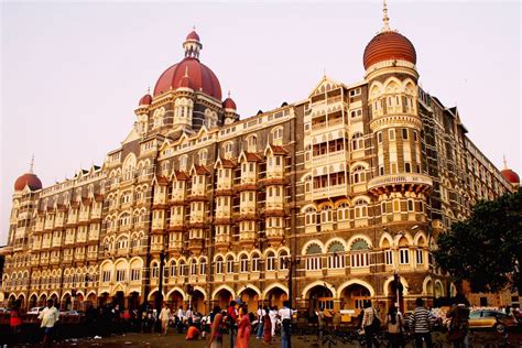 20 Must Visit Attractions In Mumbai