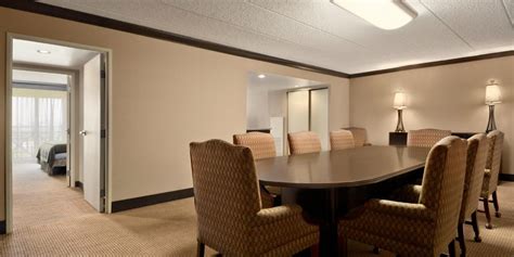 Welcome to our home2 suites warminster horsham, conveniently placed just minutes from downtown horsham. Embassy Suites Philadelphia Airport (Philadelphia, PA ...
