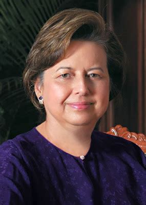 Perhaps the challenge was more from deviating from the orthodox and. Orang senyap menulis...: Zeti Akhtar Aziz