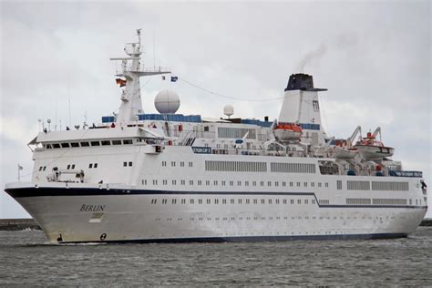 Jun 12, 2020 · multiple sclerosis multiple sclerosis (ms) is a potentially disabling disease of the brain and spinal cord (central nervous system). MS Berlin in Warnemünde