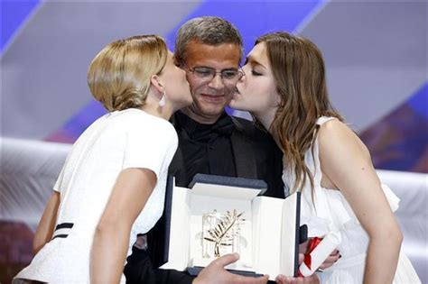daring lesbian love story wins cannes top prize