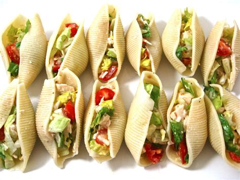 Inspired by panera bread co. Super Easy, Low Calorie Chicken Caesar Salad Stuffed ...
