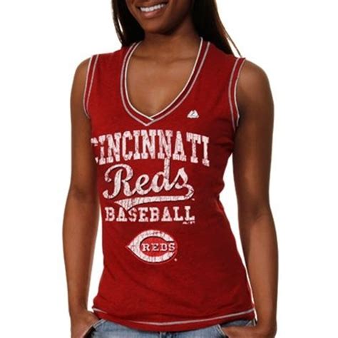 Cincinnati Reds Sleeveless T-Shirt | Cincinnati reds, Sleeveless tshirt, Cincinnati reds baseball