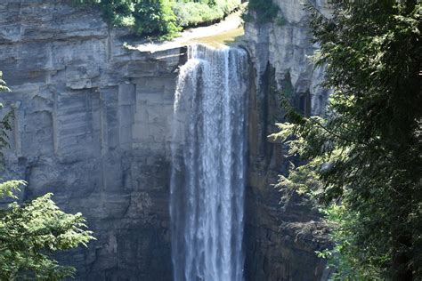 Taughannock falls state park camping and cabin areas d d 2 electric sites 36 trailer or tent sites 56 tent sites comfort station with showers drinking fountain water spigot trailer dump station playground (swings only) recycling garbage key 57. Taughannock Falls State Park | Finger Lakes Local