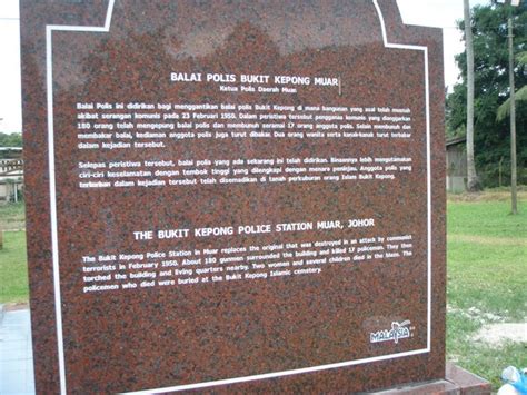 Serangan terhadap balai polis bukit kepong pada 23 februari 1950 oleh segerombolan 185 pengganas komunis adalah satu bukti tindakan keganasan mereka terhadap pasukan keselamatan. DAPUR CIK IDA: BUKIT KEPONG