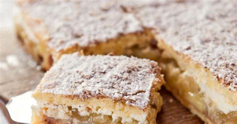 Zur suche zum user menu zum hauptmenu / rezepte zum hauptmenu. Apfel-Sahne-Schnitten | DasKochrezept.de - Kochrezepte ...
