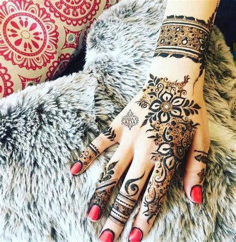 50 Trending Mehndi Designs Latest Henna Tattoo Ideas 2021
